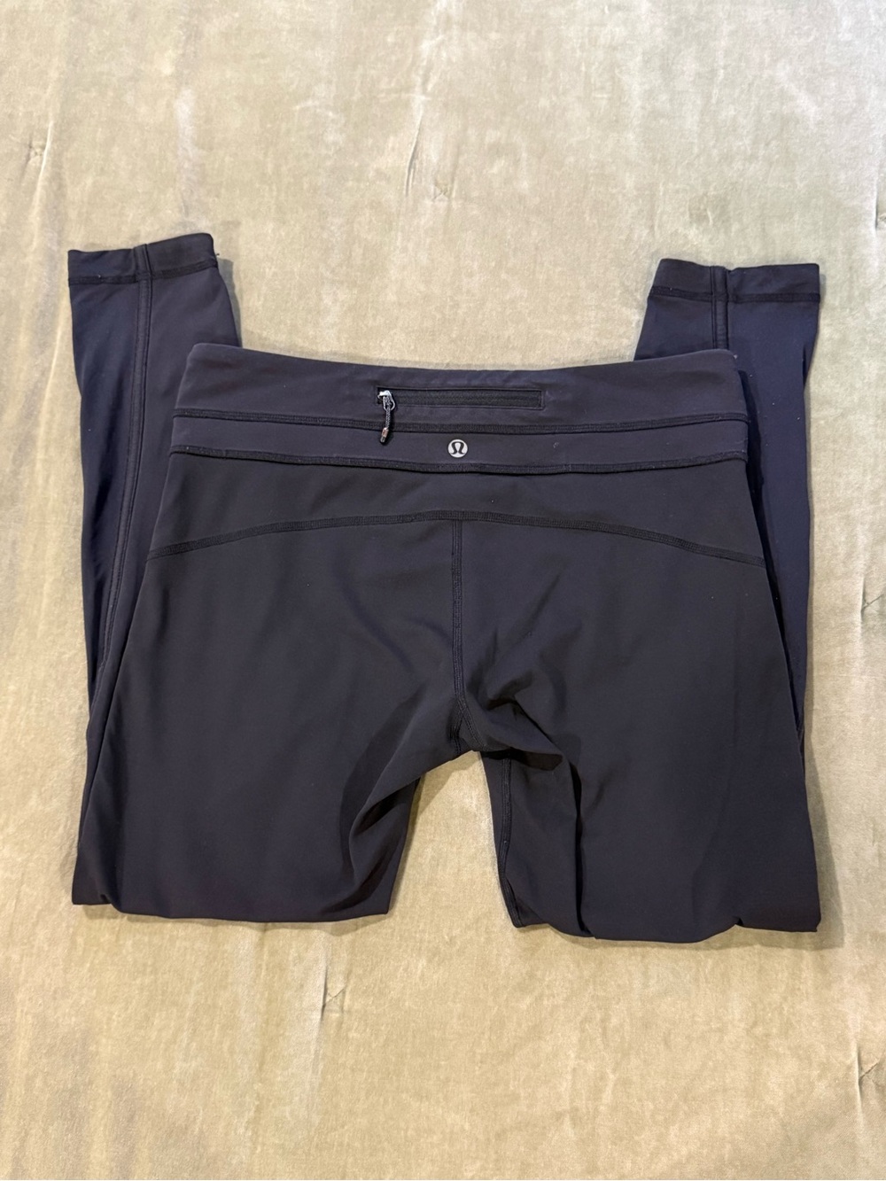 Lululemon Black Cropped Running Leggings Women’s Athletic Pants